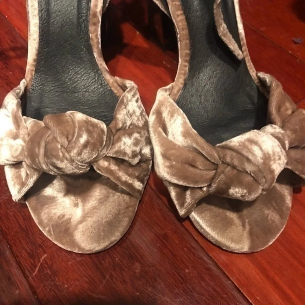 ALEX + ALEX Velvet Block Heel Sandals Size 11
